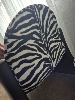 Butaca cebra  piel negra