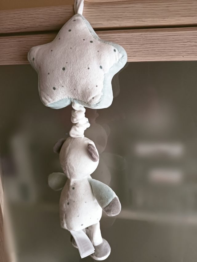 Peluche musical cuna