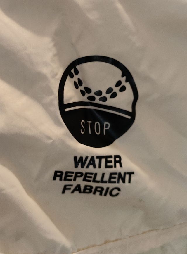 Chubasquero ligero junior