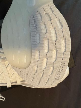 Adidas Ultraboost 5.0 DNA Black/White  Size 11