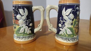 Jarras de cerveza alemana retro