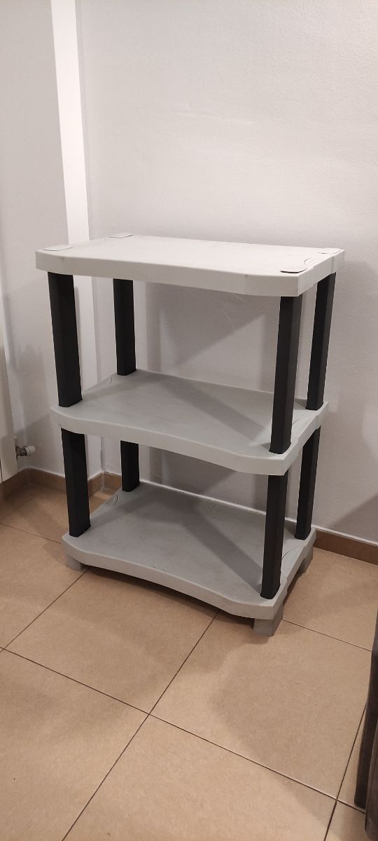 Estantería de plástico