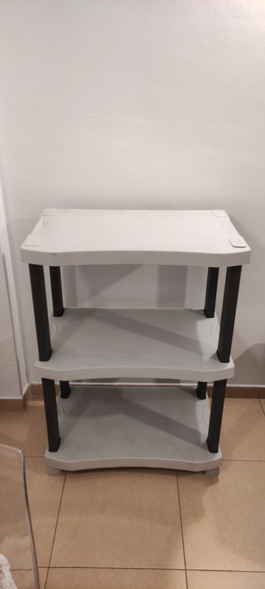 Estantería de plástico