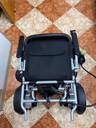 Silla de ruedas eléctrica