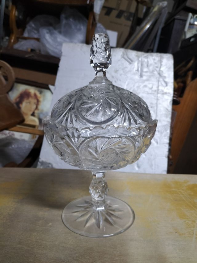 Gran Bombonera en Cristal Tallado BOHEMIA