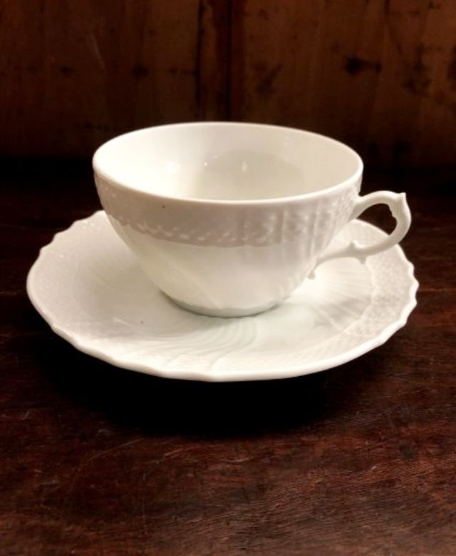 Servizio di 12 tazze da tè Richard Ginori.