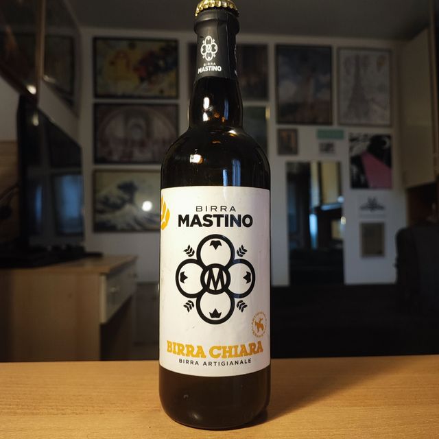 Bottiglia vuota Birra