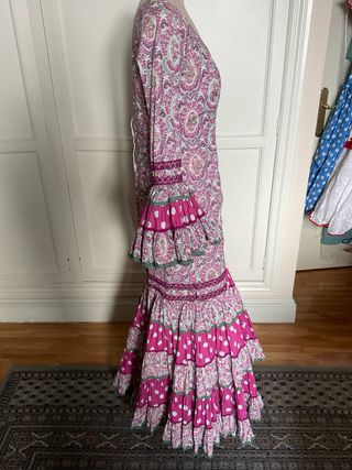 Traje de flamenca canastero.