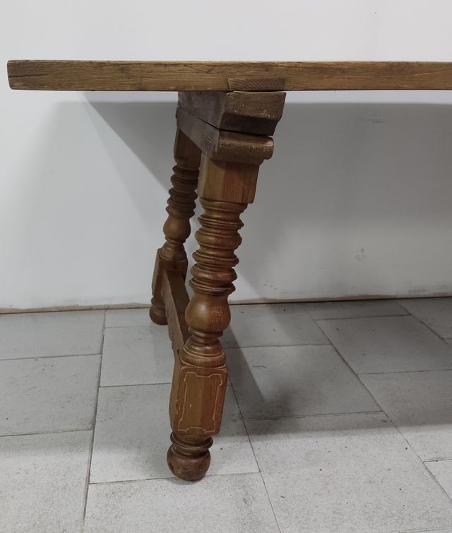 ANTIGUA MESA DE ROBLE