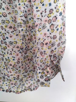 Blusa floral de Stradivarius