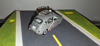 Colección coches escala 1 43 Seat 800