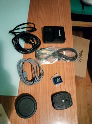 CAMARA CANON EOS 1000D