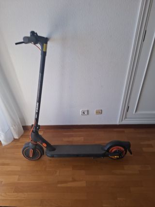 Patinete Xiaomi Electric Scooter 4 Go