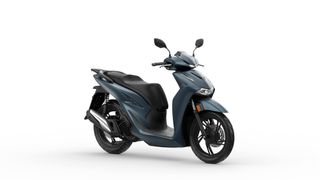 HONDA SCOOPY SH125i
