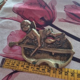 Figura bronce o laton ángel años 60