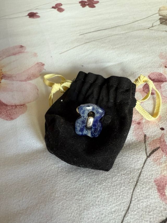 Anillo Tous de plata con piedra azul