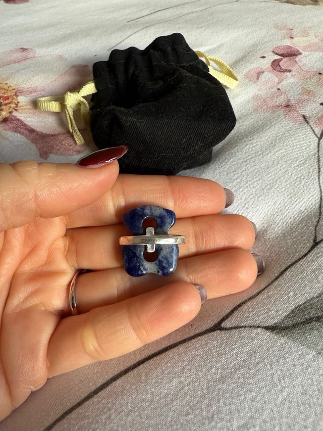Anillo Tous de plata con piedra azul