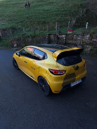 Renault Clio RS Trophy