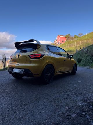 Renault Clio RS Trophy