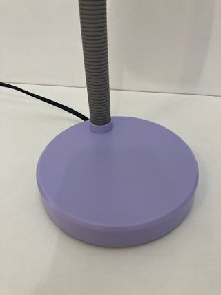 Lampada tavolo flessibile viola