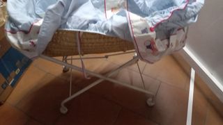 Cuna moisés de mimbre