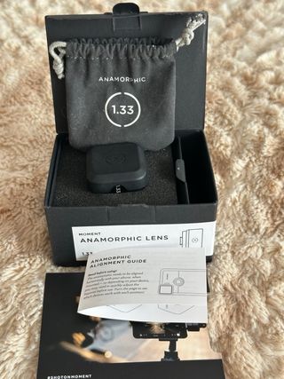 LENTE ANAMÓRFICA PARA MÓVILES DE LA MARCA MOMENT.