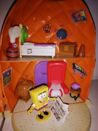 Casa de Bob Esponja está completa + regalos.
