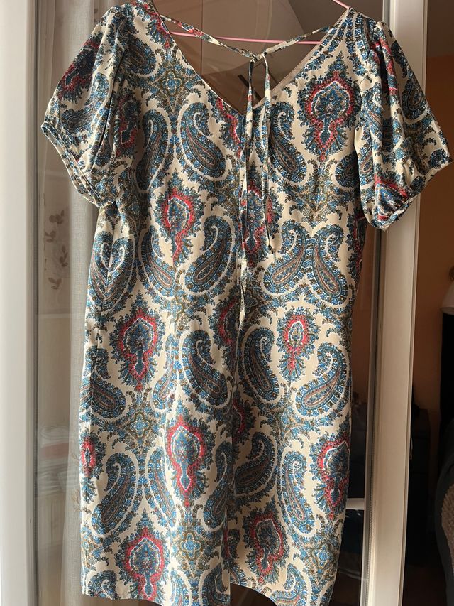 Vestido midi de Amichi