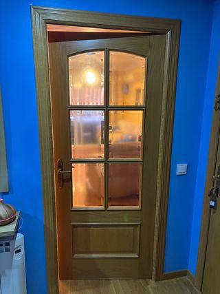 Puerta salon con marco