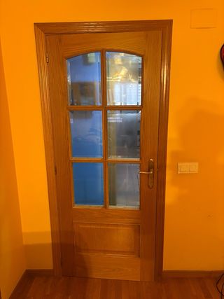 Puerta salon con marco