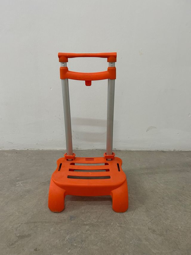 Carro porta mochilla