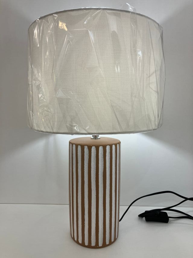 Lampada tavolo ceramica e paralume