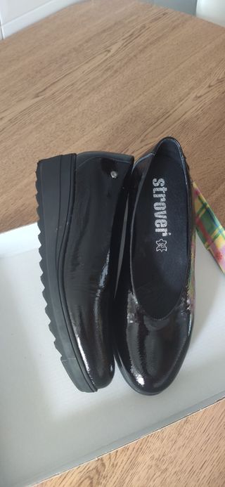 Zapatos piel.