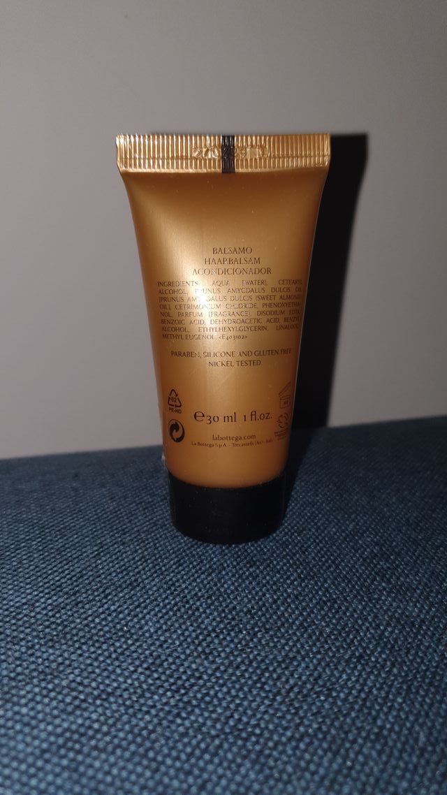 Trussardi Python for men - shower gel