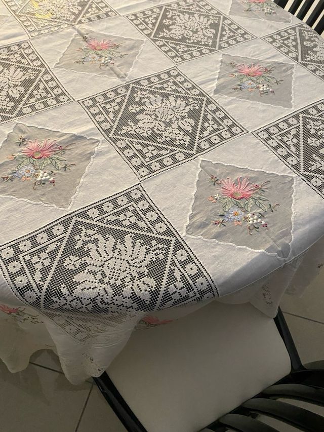 completo copriletto piu copritavolo