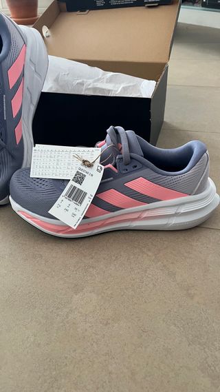 Adidas Questar 3W