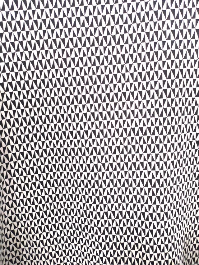 Vestido Zara de patrones geométricos.