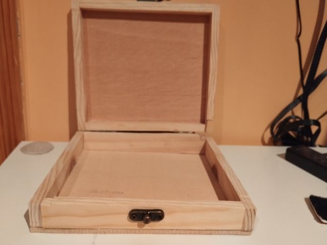 Caja madera 