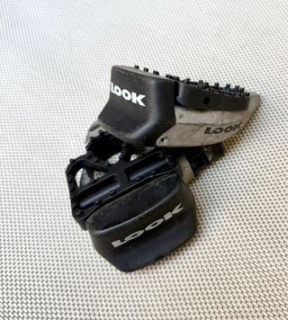 3 x 2 . PEDALES CARRETERA LOOK ARC + PLATAFORMA