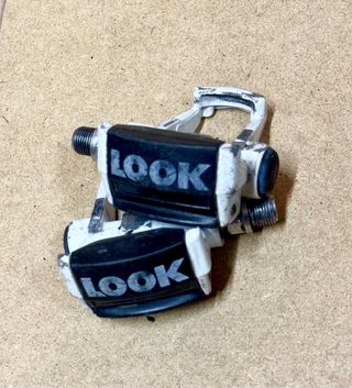 3 x 2 . PEDALES CARRETERA LOOK