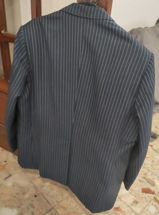 Conjunto de calças e casaco