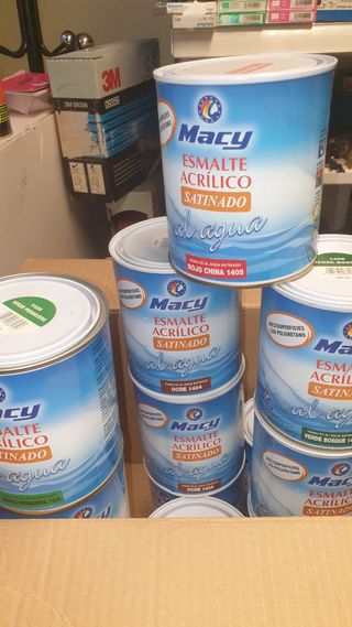 Lote pintura esmalte acrilico al agua 750 ml