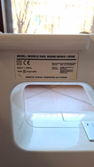 Macchina da cucire Toyota RS2000