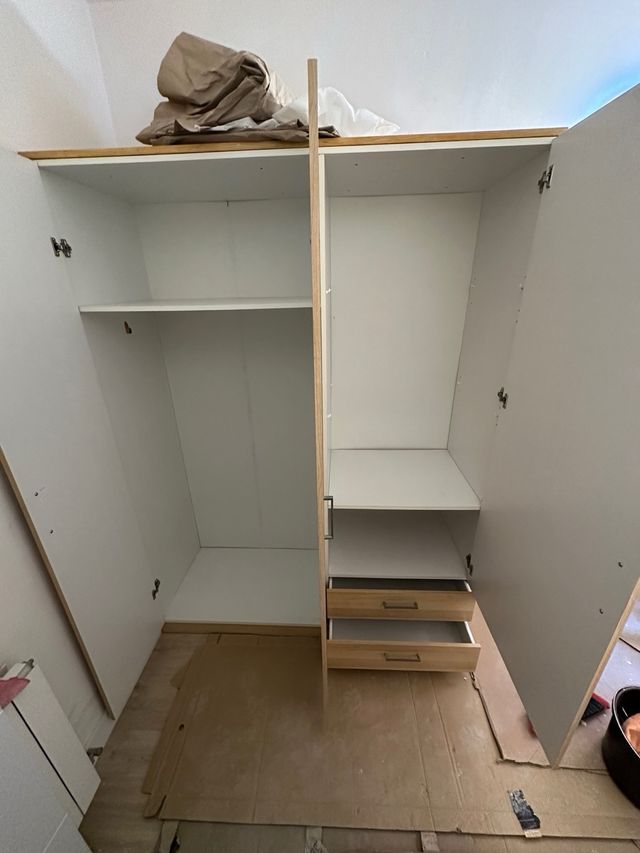 Armario grande y fuerte