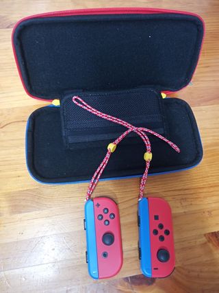 Consola Nintendo Switch + 3 juegos
