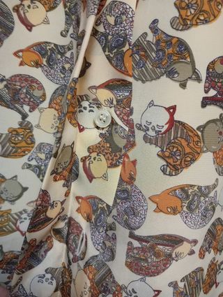 Camisa marca Francine talla 52