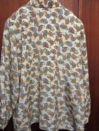 Camisa marca Francine talla 52