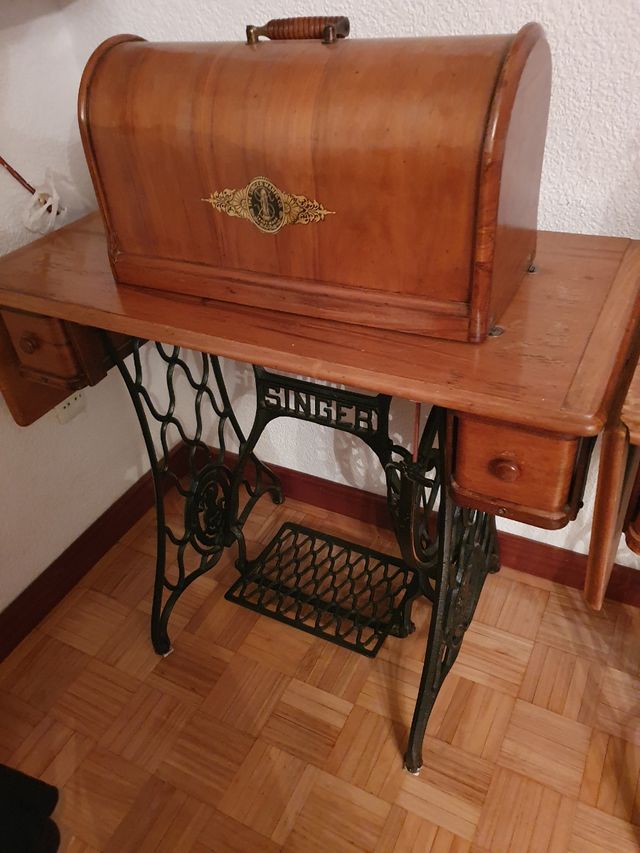 Máquinas de coser antiguas