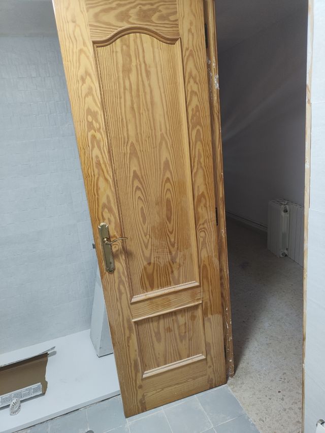 8 puertas roble Marcos jambas.