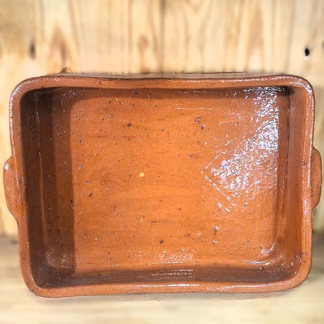 Cazuelas y jarras de barro